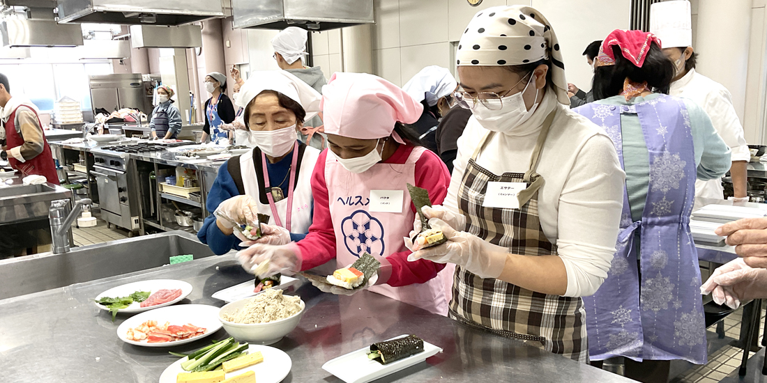 田舎寿司づくりで広がる国際交流の輪