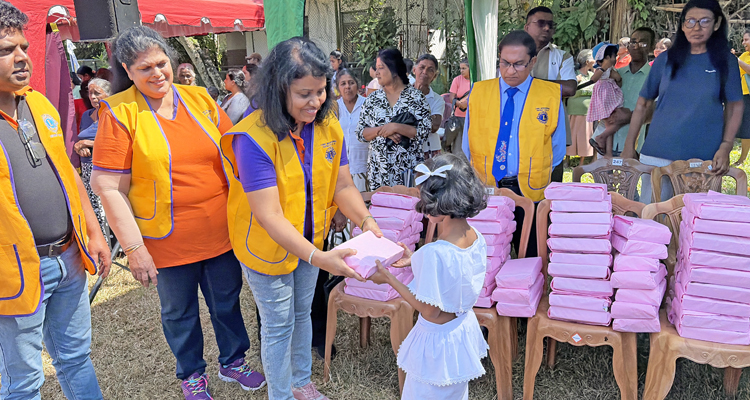 スリランカで困窮家庭の子どもを支援