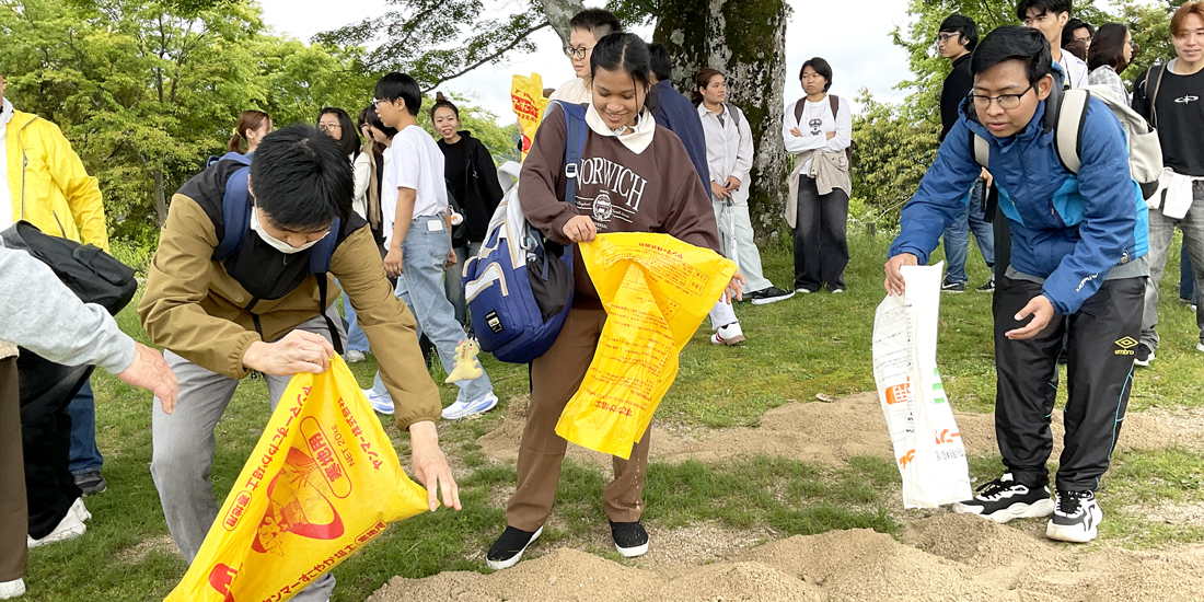 難攻不落の城跡でつなぐボランティアの輪