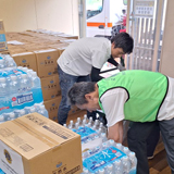 熊本地震の緊急支援 飲料水1,570本